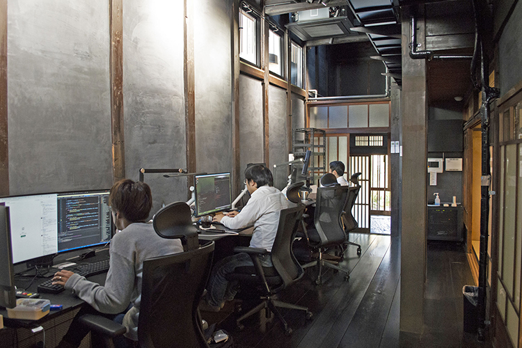 Sansanの本社は東京。京都市内の町家にも拠点を設け、地域との交流も構想しているという(京都市中京区)